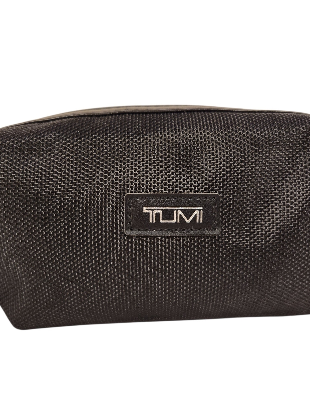 TUMI X DELTA NYLON DOPP TOILETRY BLACK BAG